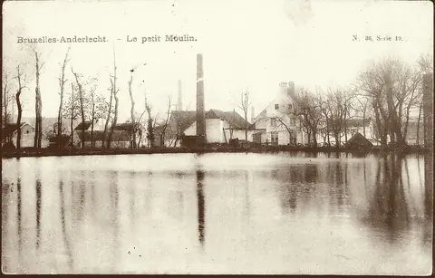 Cadre 04, photo de la frise
